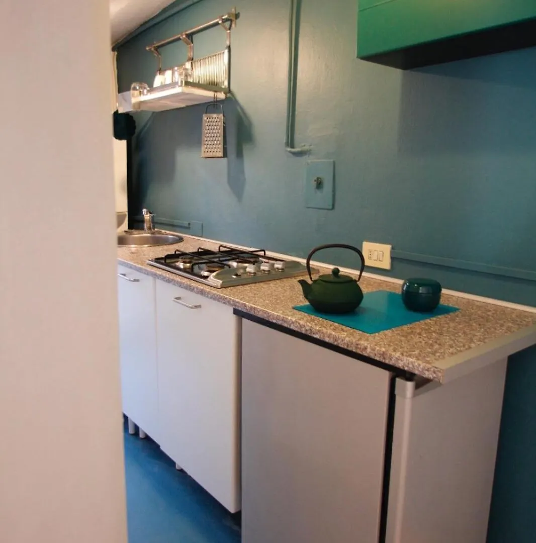 Apartmán Mansardina Petroni Boloňa 0*,